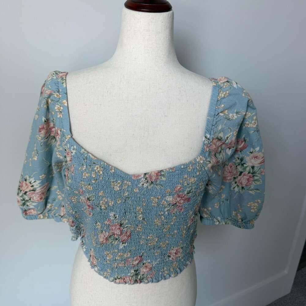 American Eagle Women's Floral Smocked Sweetheart Neck Puff Sleeve Crop Top